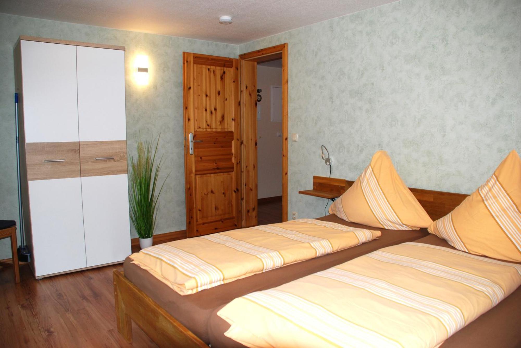 Fh Am Osterbrunnen Hotel ฮินแตร์แฮมสดอร์ฟ ภายนอก รูปภาพ